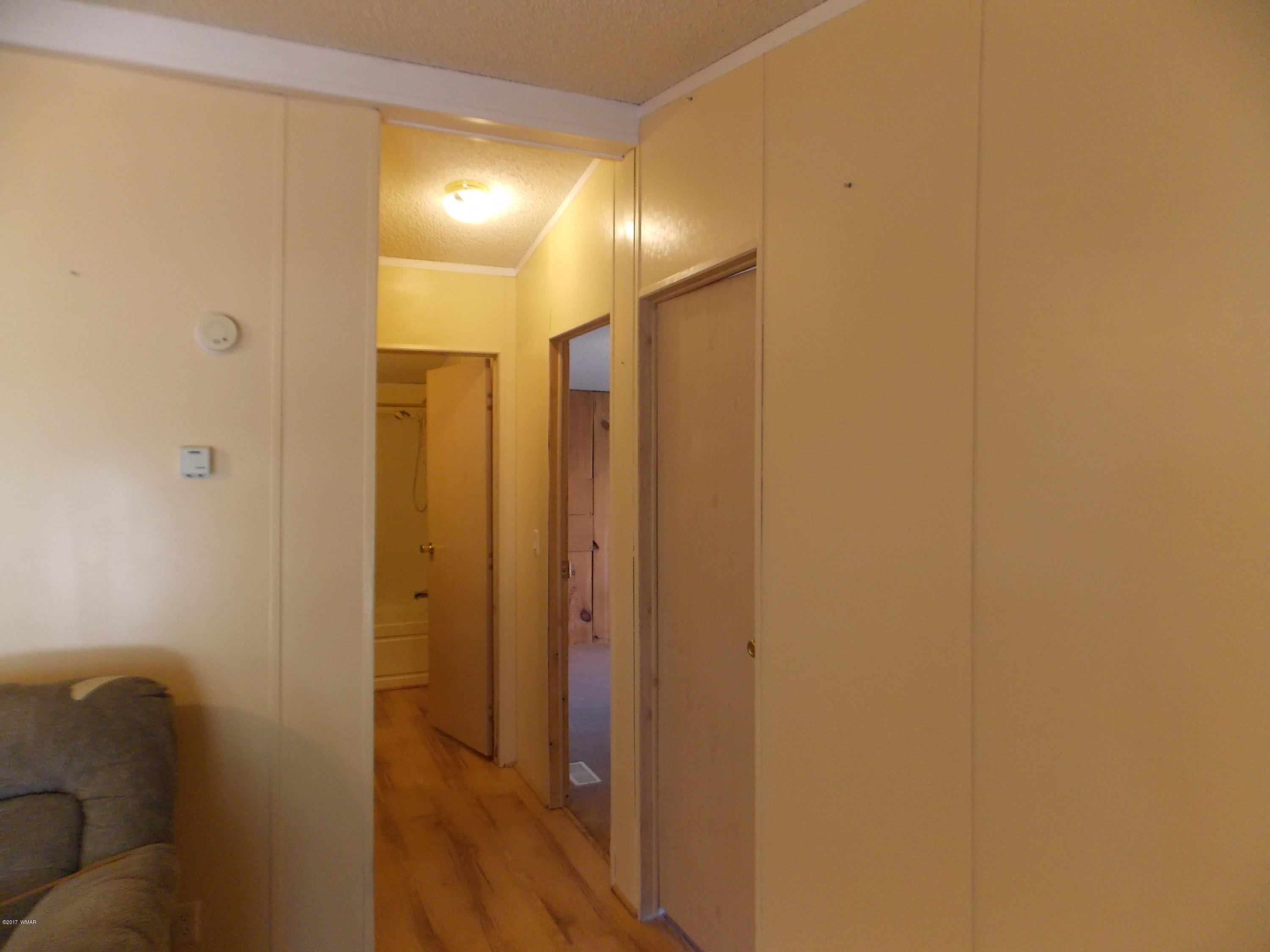 3554 Evergreen Drive Overgaard, AZ 85933 - Photo 10 of 19