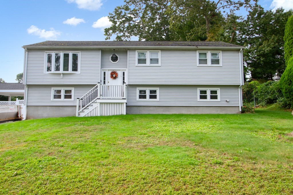 1115 Newhall Street Fall River, MA 02721 - Photo 1 of 33 Gallery Image 1