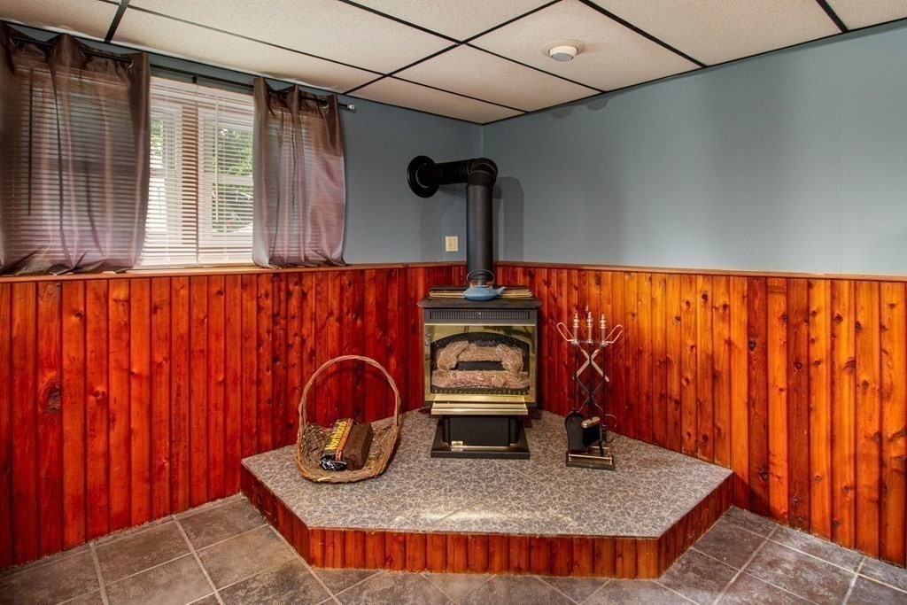 1115 Newhall Street Fall River, MA 02721 - Photo 23 of 33 Gallery Image 23