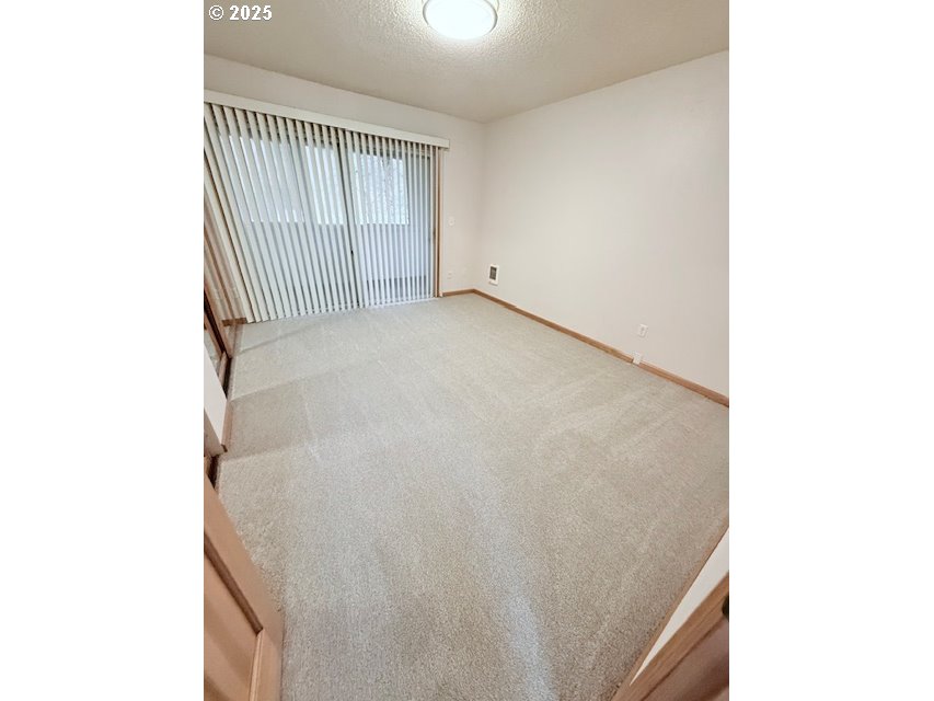 5230 Southwest 42nd Avenue Portland, OR 97221 - Photo 15 of 25