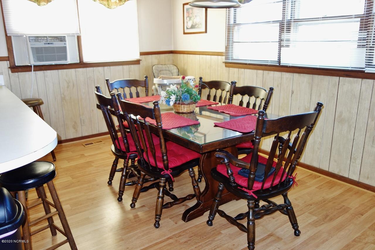 1409 Inlet Street Sunset Beach, NC 28468 - Photo 17 of 43 Dining Area