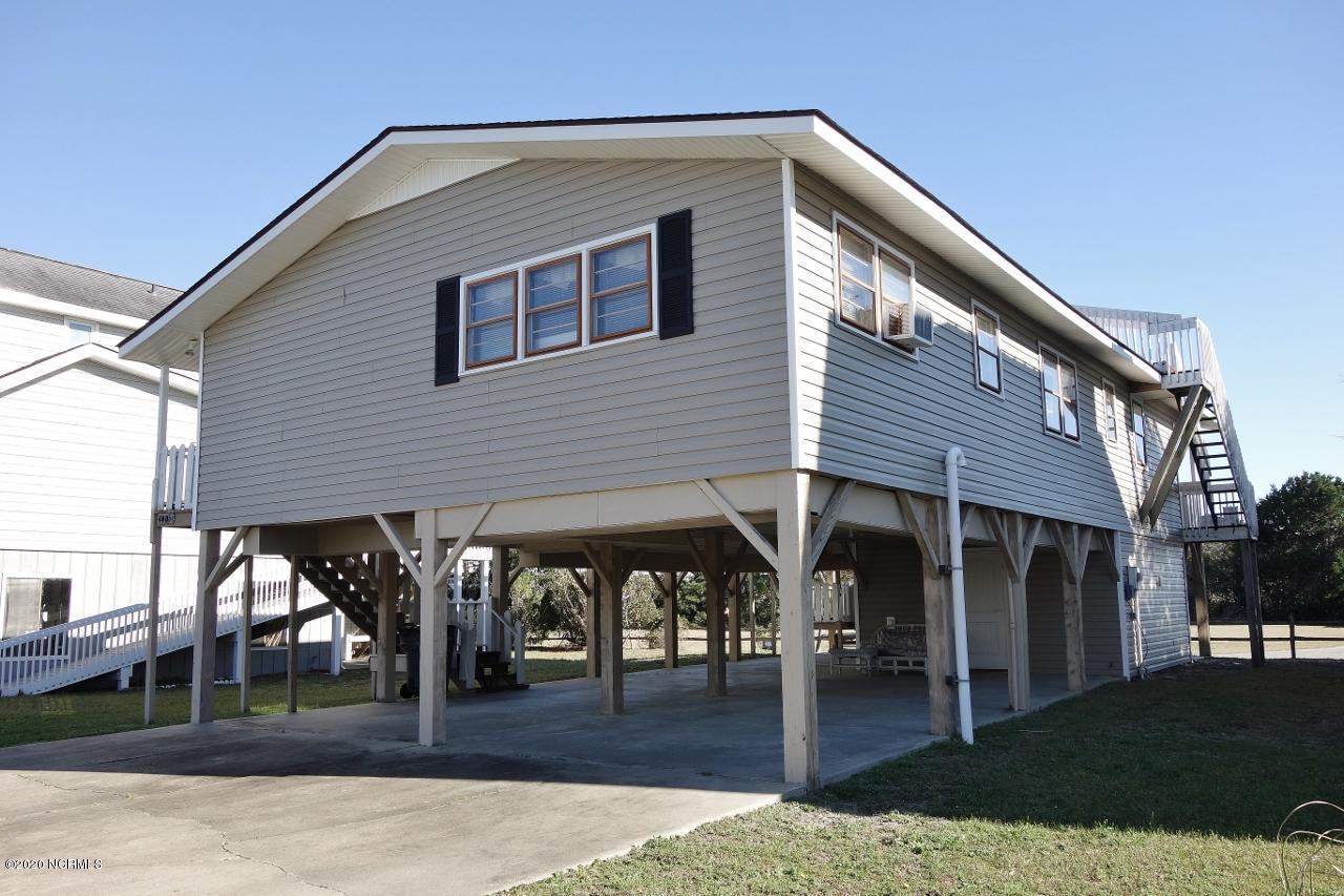 1409 Inlet Street Sunset Beach, NC 28468 - Photo 4 of 43 Front View