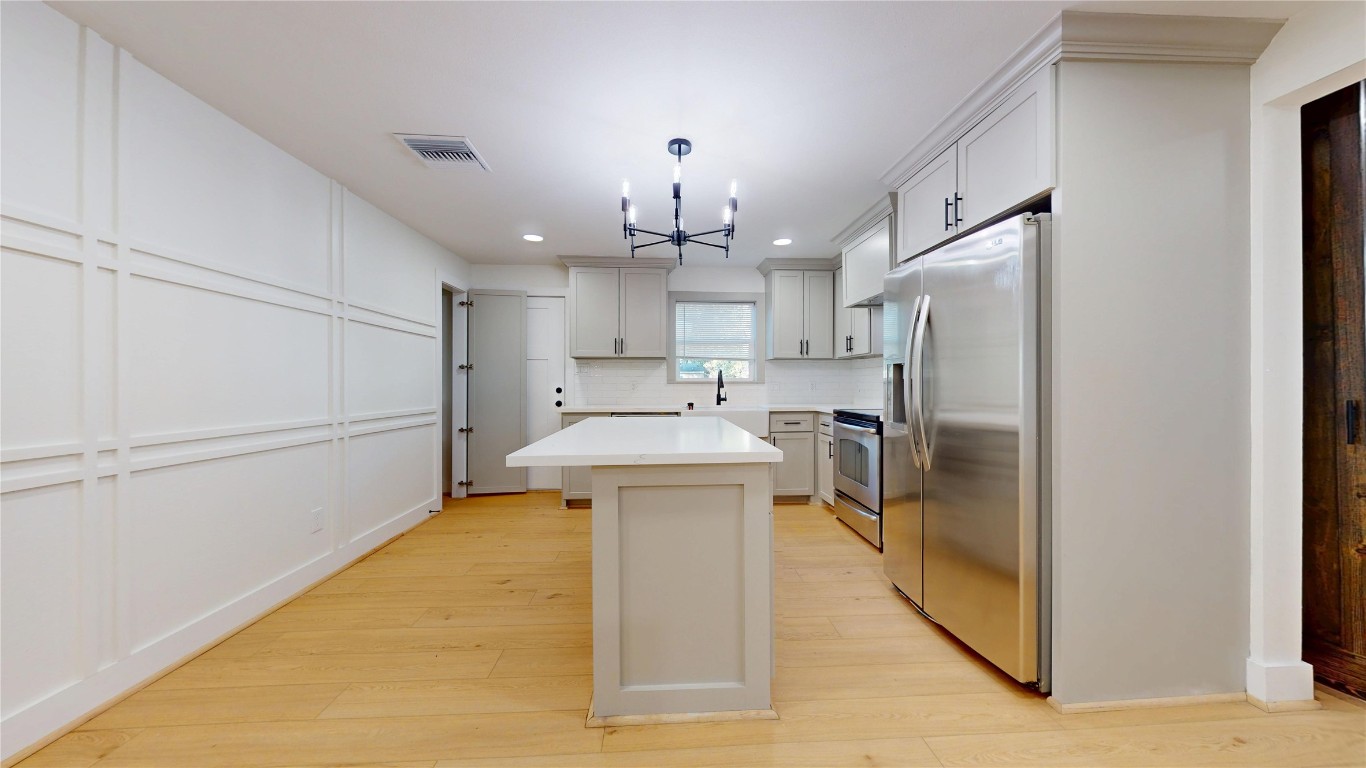 9114 Hueni Road Houston, TX 77365 - Photo 17 of 42