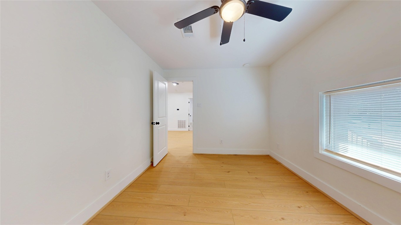 9114 Hueni Road Houston, TX 77365 - Photo 26 of 42