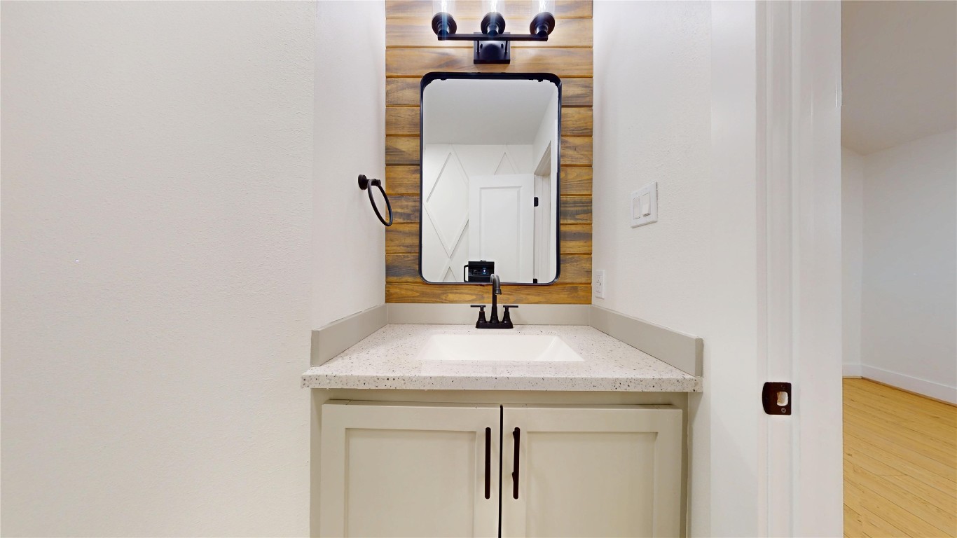 9114 Hueni Road Houston, TX 77365 - Photo 32 of 42