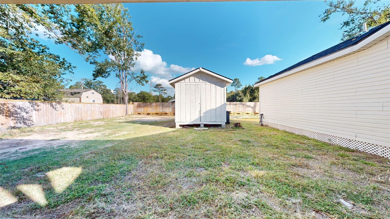 9114 Hueni Road Houston, TX 77365 - Photo 40 of 42