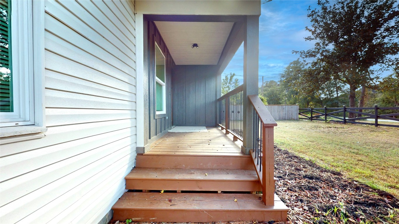 9114 Hueni Road Houston, TX 77365 - Photo 7 of 42