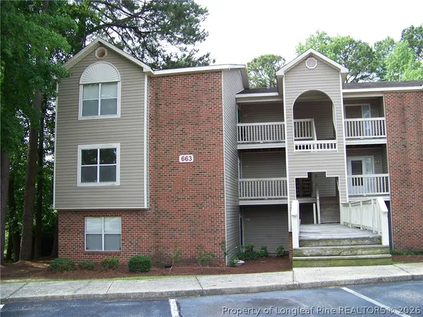 $1,100 | 663 Bartons Landing Place, Unit 2, Fayetteville, NC 28314