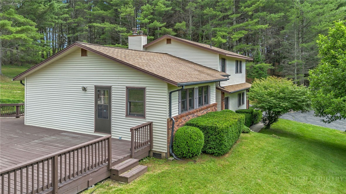 1324 Ripshin Road Troutdale, VA 24378 - Photo 6 of 48