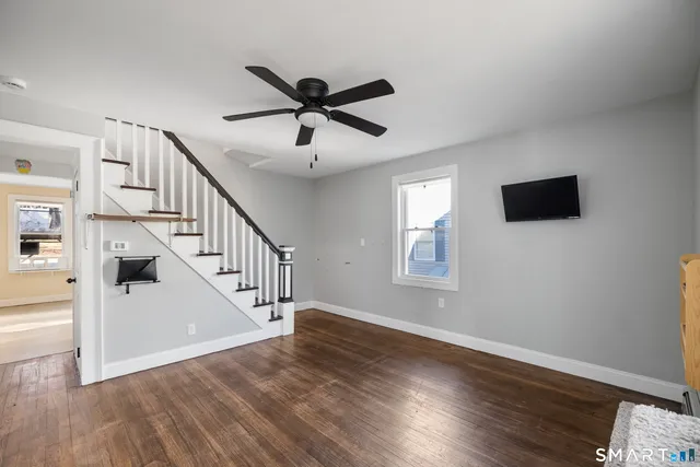 $285,000 | 581 High Street, Middletown, CT 06457