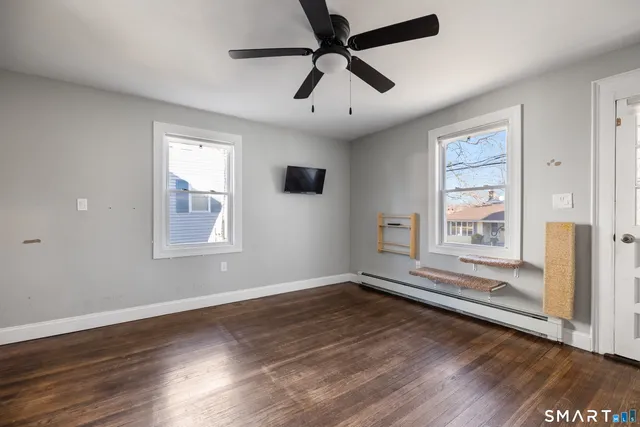 $285,000 | 581 High Street, Middletown, CT 06457