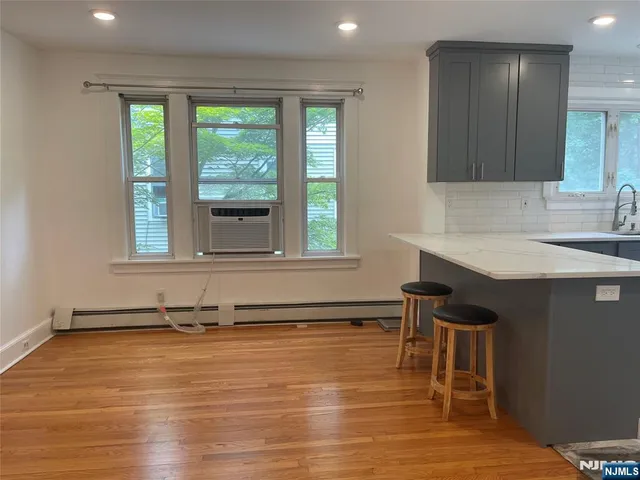 $3,000 | 134 Highland Avenue, Unit 1, Midland Park, NJ 07432