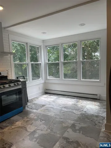 $3,000 | 134 Highland Avenue, Unit 1, Midland Park, NJ 07432