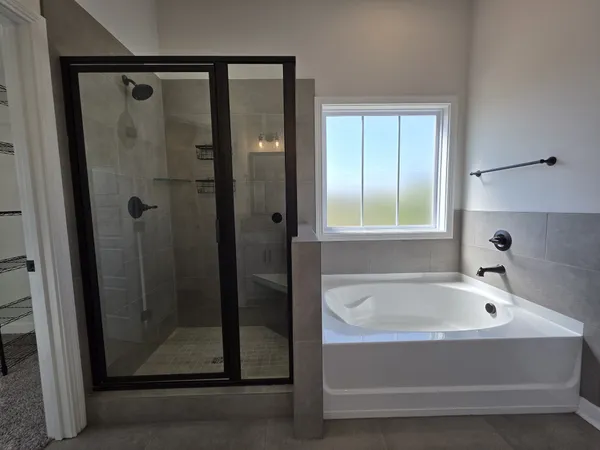 $2,750 | 329 Wesson Drive, Clarksville, TN 37043