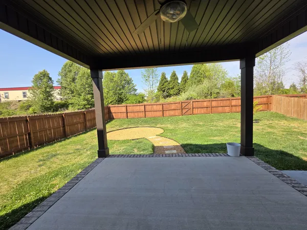 $2,750 | 329 Wesson Drive, Clarksville, TN 37043