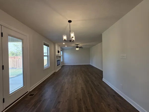 $2,750 | 329 Wesson Drive, Clarksville, TN 37043