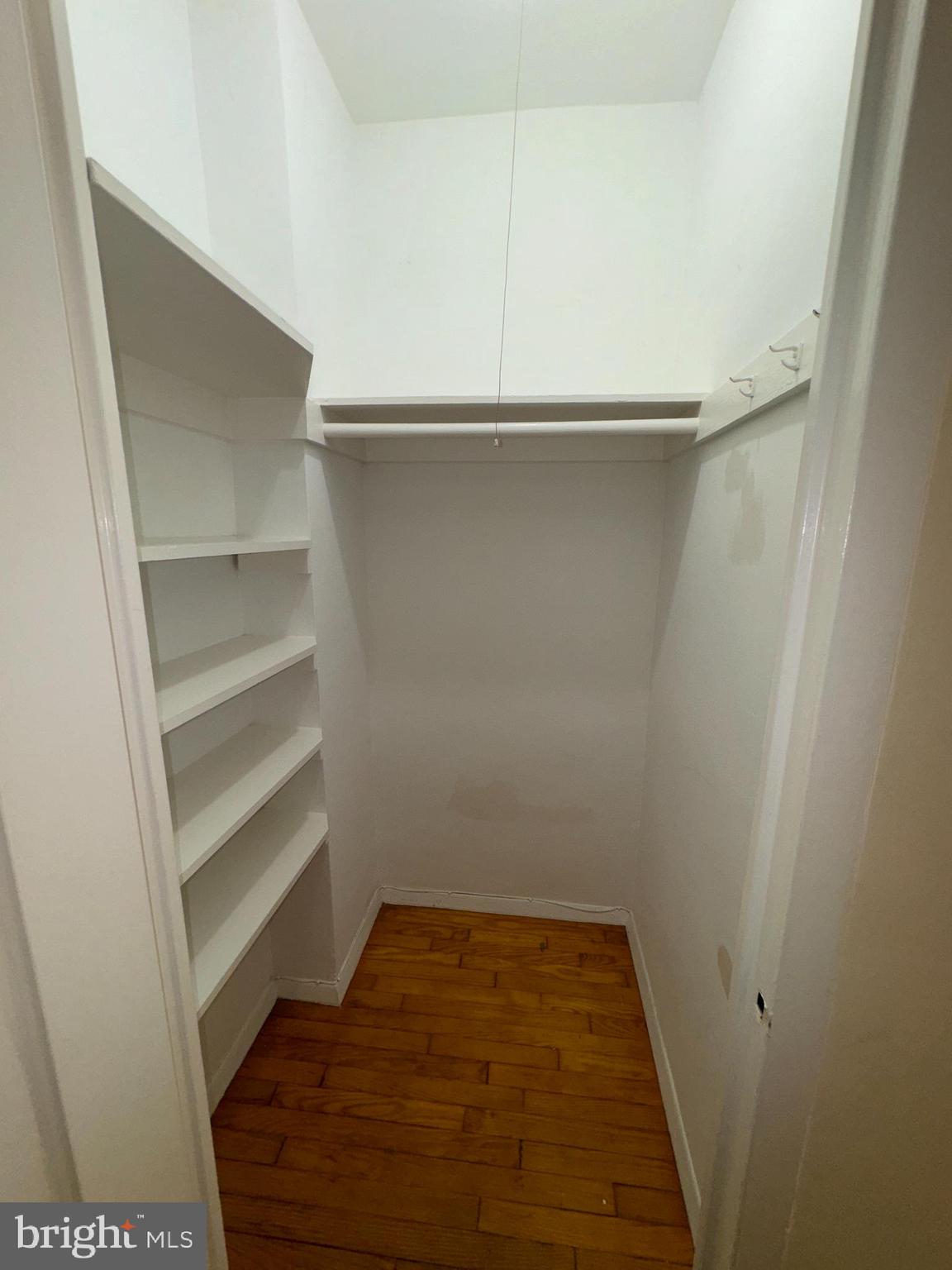 3209 Gunston Road Alexandria, VA 22302 - Photo 15 of 28 Gallery Image 15