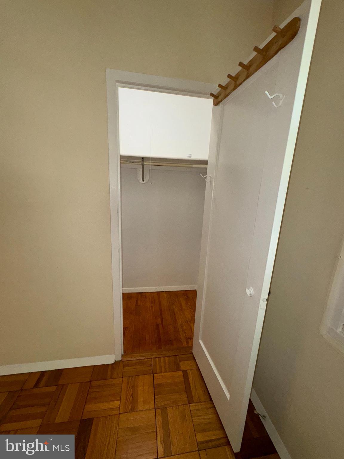 3209 Gunston Road Alexandria, VA 22302 - Photo 17 of 28 Gallery Image 17