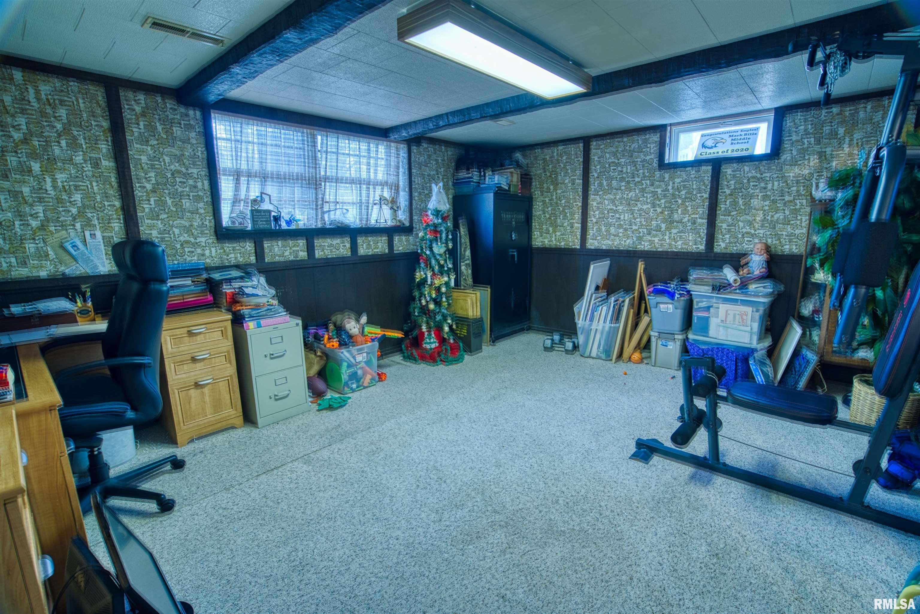 4353 North Koerner Road Peoria, IL 61615 - Photo 29 of 52 Gallery Image 29