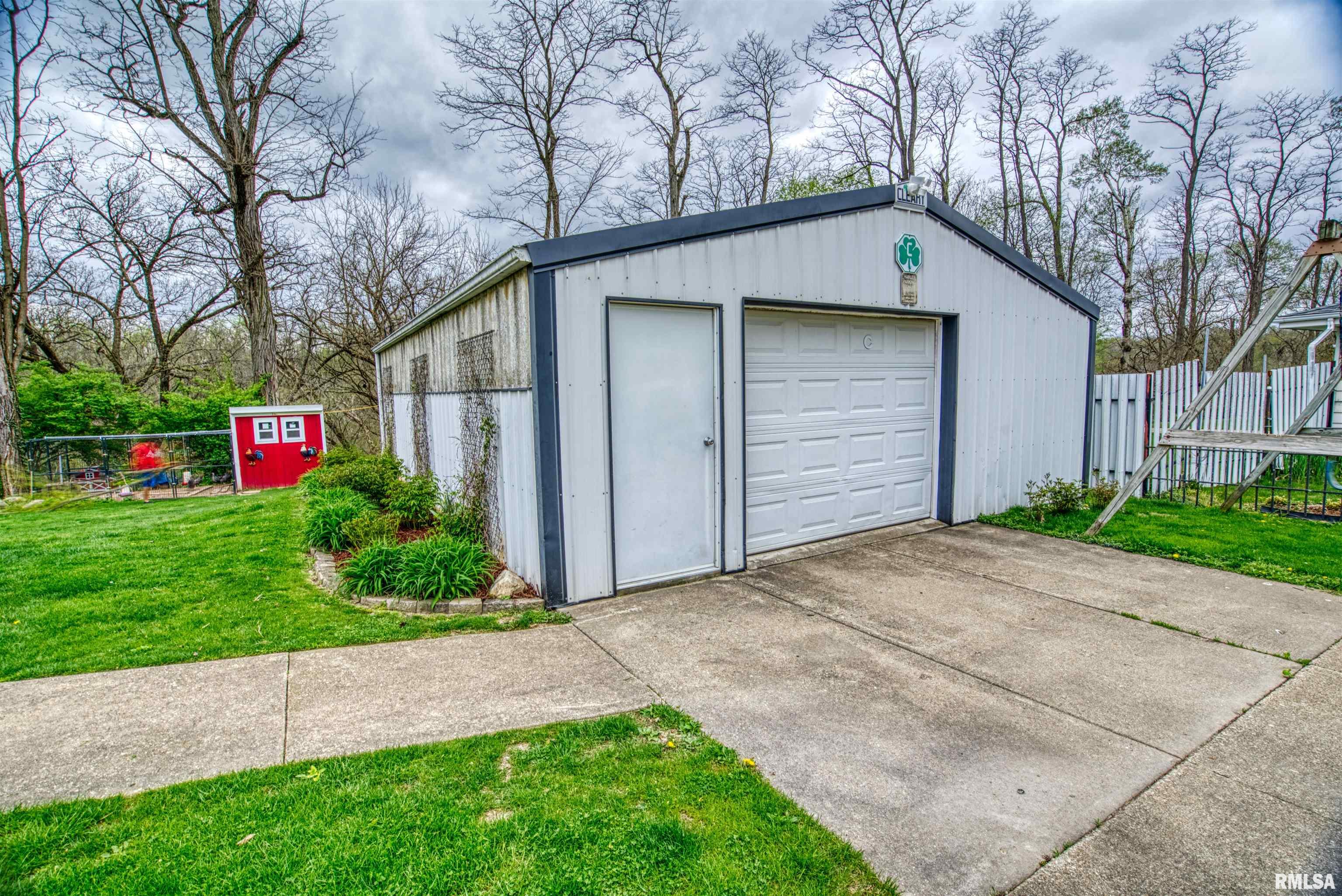 4353 North Koerner Road Peoria, IL 61615 - Photo 31 of 52 Gallery Image 31