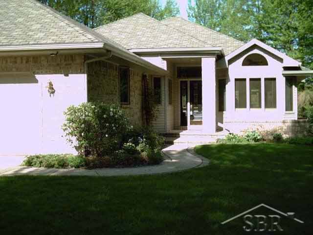 4445 Stello Road Saginaw, MI 48609 - Photo 8 of 12 20041678-7.JPG
