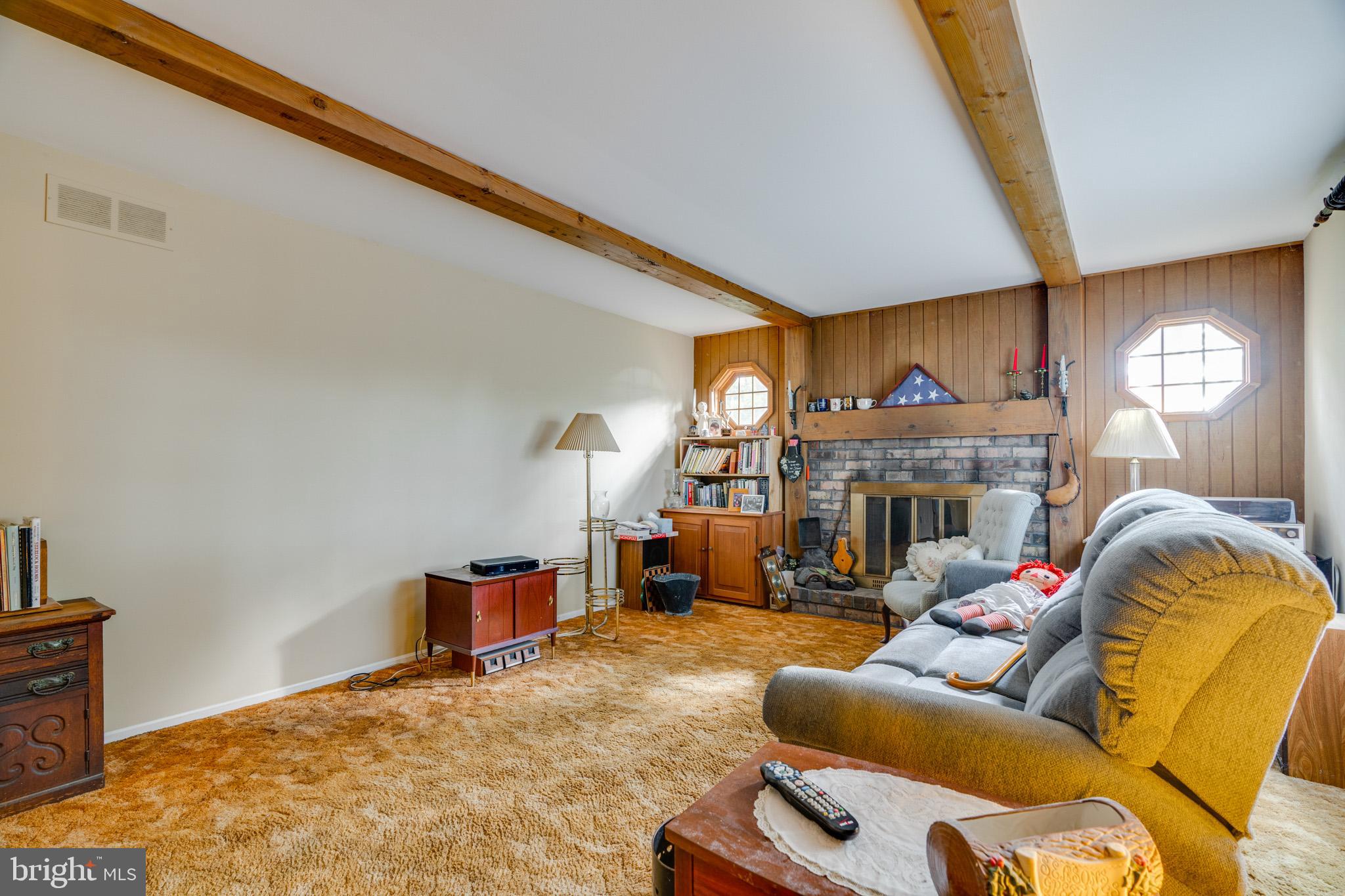 584 New Road Southampton, PA 18966 - Photo 11 of 32 Gallery Image 11