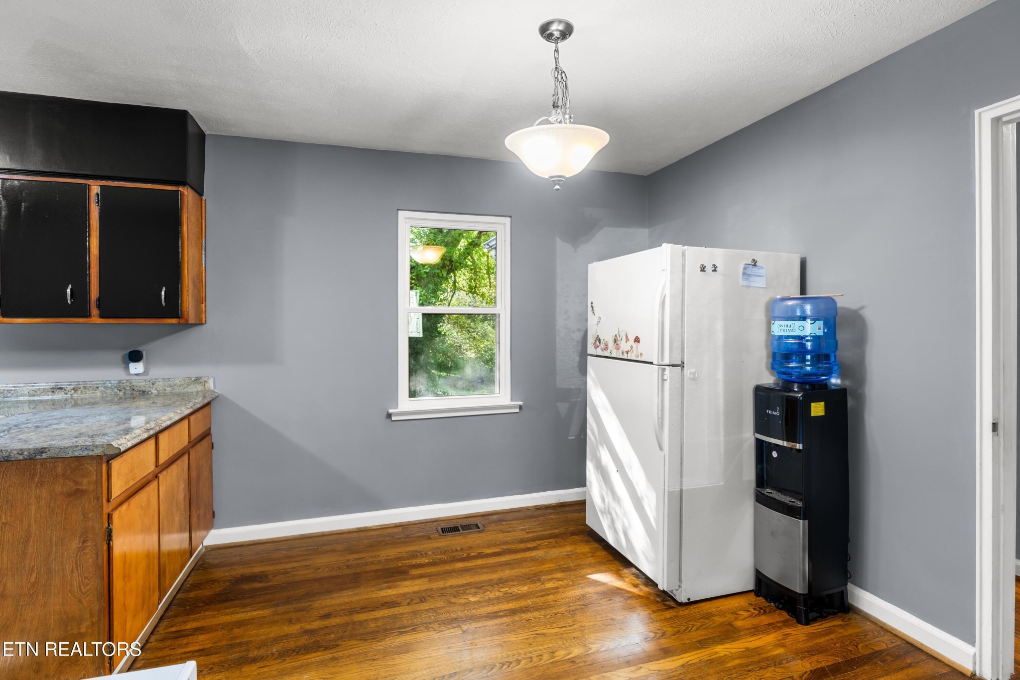 657 Robertsville Road Oak Ridge, TN 37830 - Photo 9 of 28 Gallery Image 9