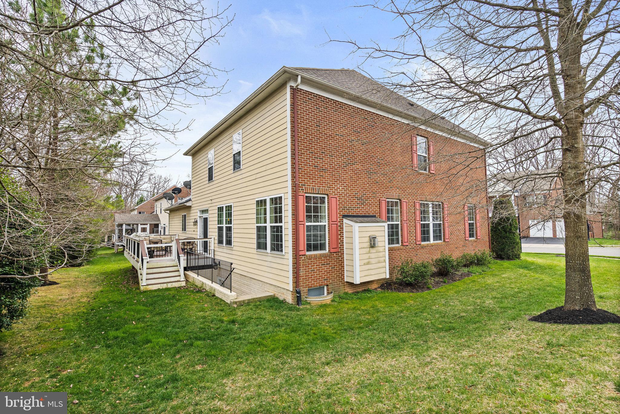 4561 Rona Place Fairfax, VA 22030 - Photo 74 of 78 exterior rear