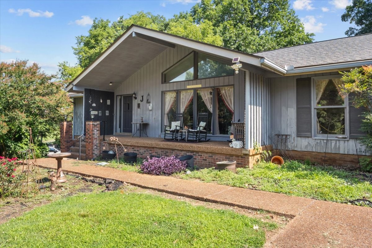 1446 Old Hillsboro Road Franklin, TN 37069 - Photo 4 of 16