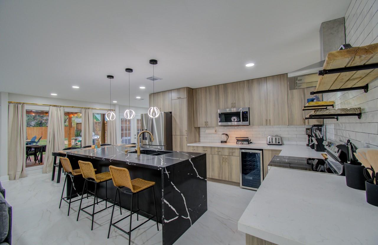 5539 Edith Street Houston, TX 77081 - Photo 8 of 50 Gallery Image 8