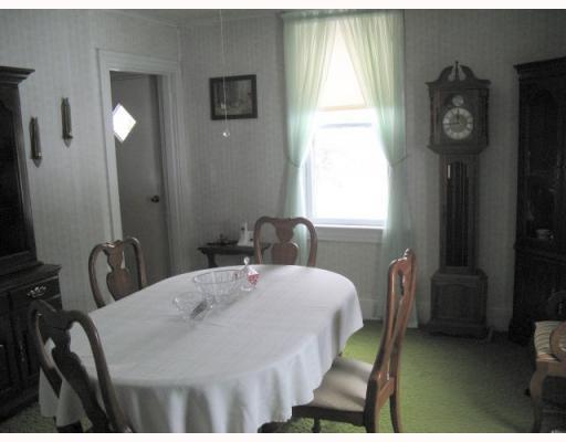 250 Mountain Road Uniontown, PA 15401 - Photo 9 of 10 Dining Room.