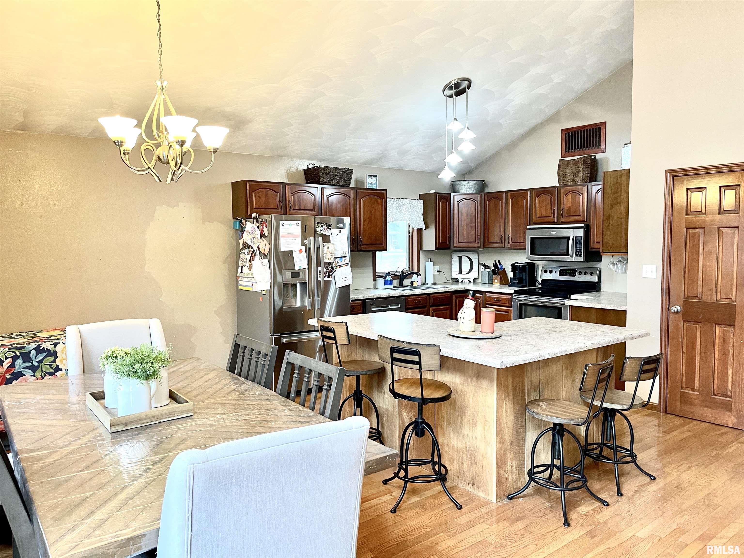 4629 Hotze Road Salem, IL 62881 - Photo 13 of 68