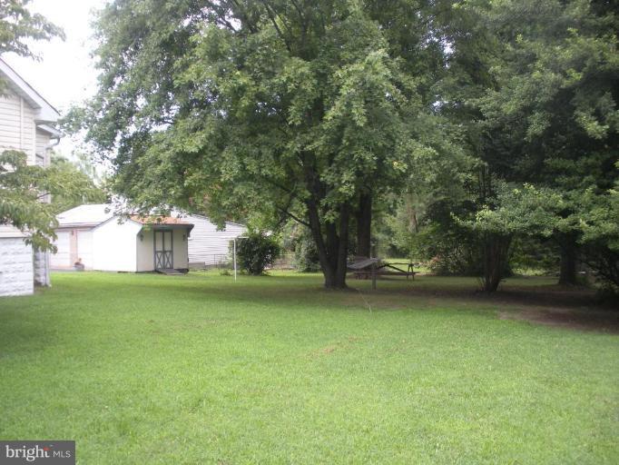 7308 Manchester Road Dundalk, MD 21222 - Photo 15 of 15 Shed