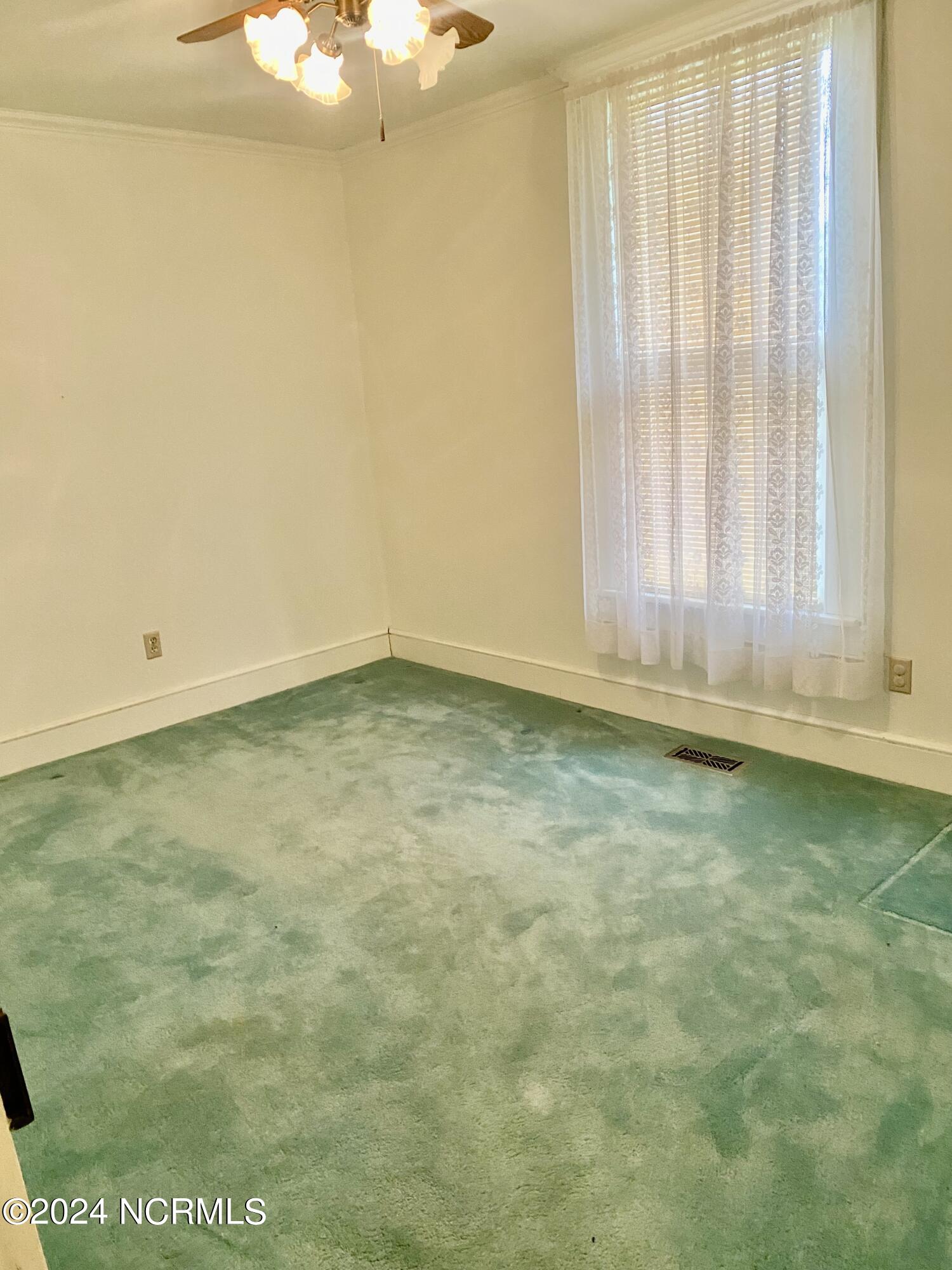 1687 Rams Horn Road Greenville, NC 27834 - Photo 11 of 26 Office