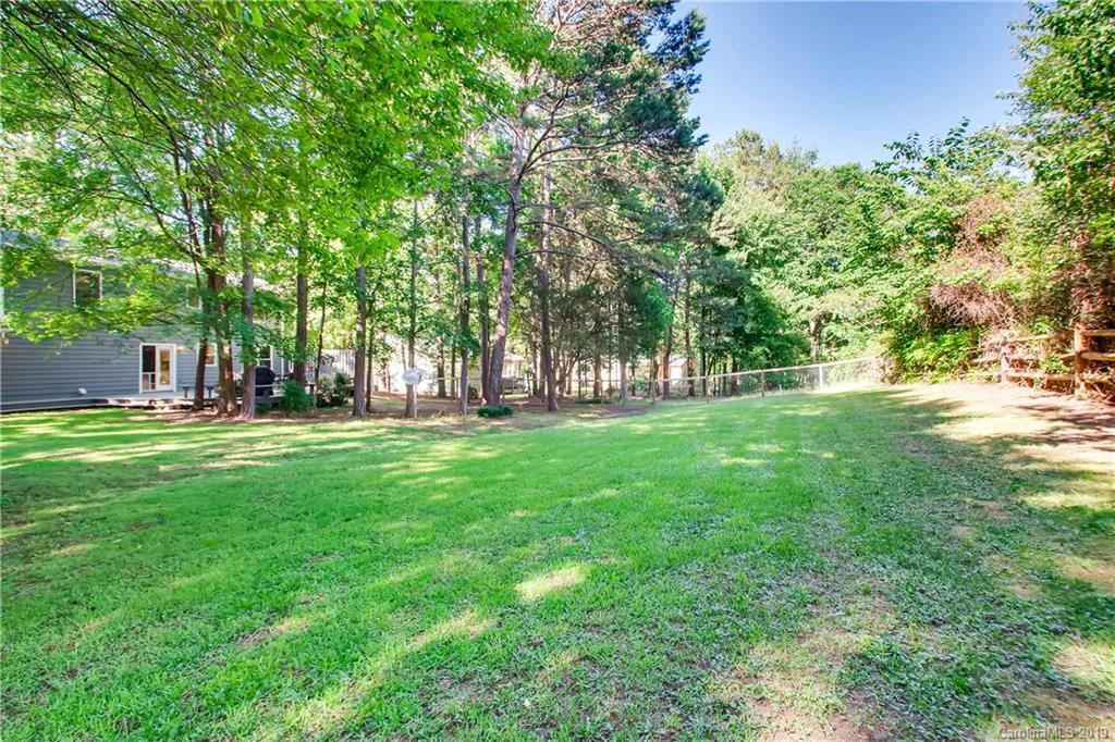 503 Southland Road Huntersville, NC 28078 - Photo 25 of 26 a garden view