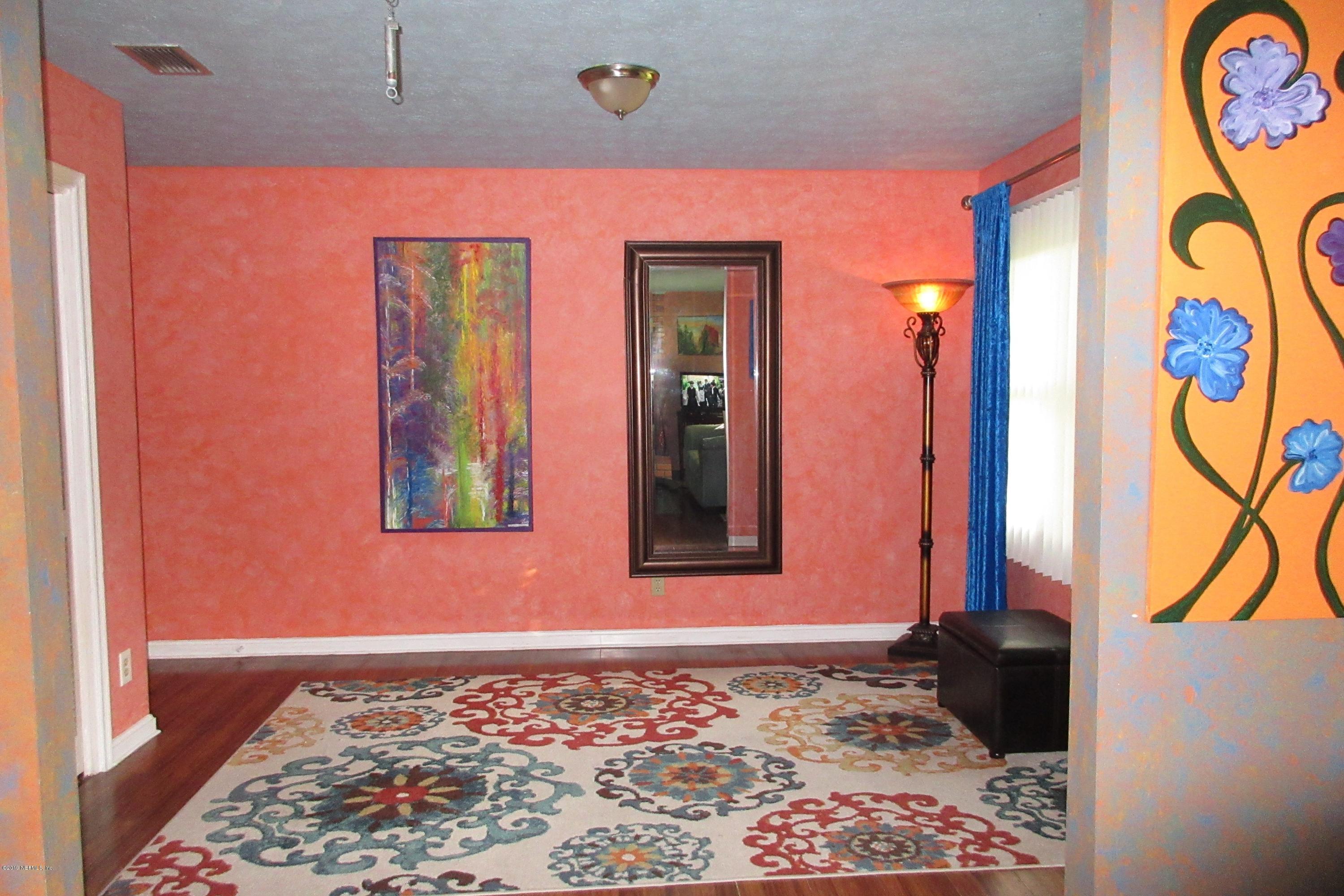 8361 Bascom Road Jacksonville, FL 32216 - Photo 11 of 23 010-05c52824-f11b-4f9c-9ea2-b377f1a87c84