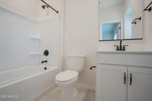 $1,895 | 7444 South 75th Lane, Laveen, AZ 85339