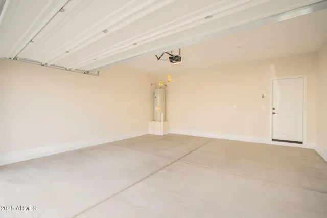 $1,895 | 7444 South 75th Lane, Laveen, AZ 85339