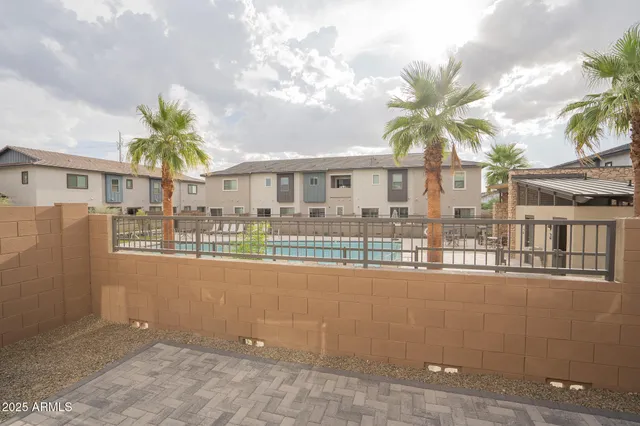 $1,895 | 7444 South 75th Lane, Laveen, AZ 85339