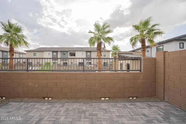 $1,895 | 7444 South 75th Lane, Laveen, AZ 85339