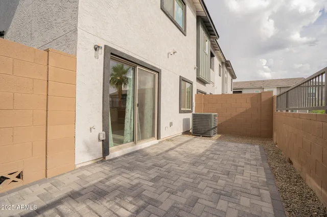 $1,895 | 7444 South 75th Lane, Laveen, AZ 85339