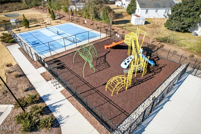 $339,000 | 253 Buckhorn Br Park, Clayton, NC 27520