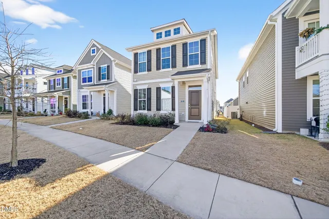 $339,000 | 253 Buckhorn Br Park, Clayton, NC 27520