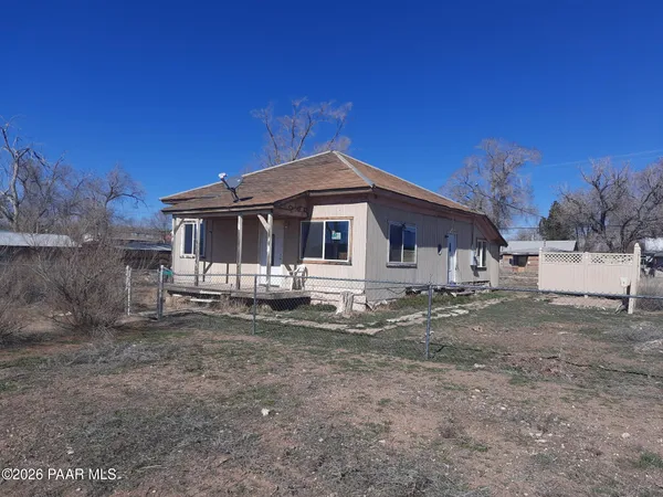 $69,000 | 22510 Railroad Avenue, Seligman, AZ 86337