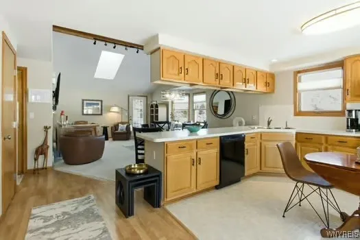 $319,900 | 4753 East Highland Parkway, Hamburg, NY 14219