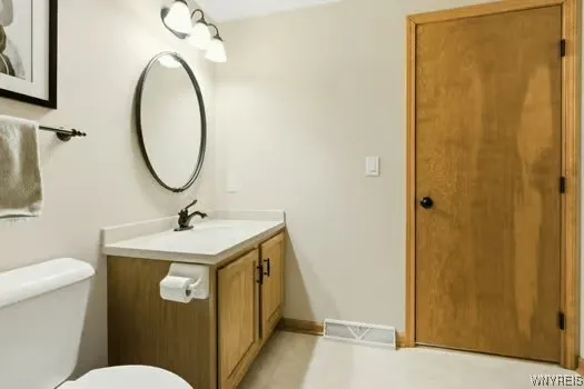 $319,900 | 4753 East Highland Parkway, Hamburg, NY 14219