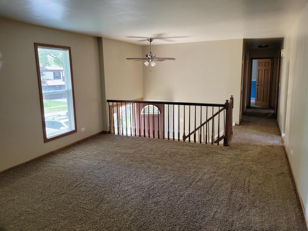 436 Fordham Place Roselle, IL 60172 - Photo 4 of 7
