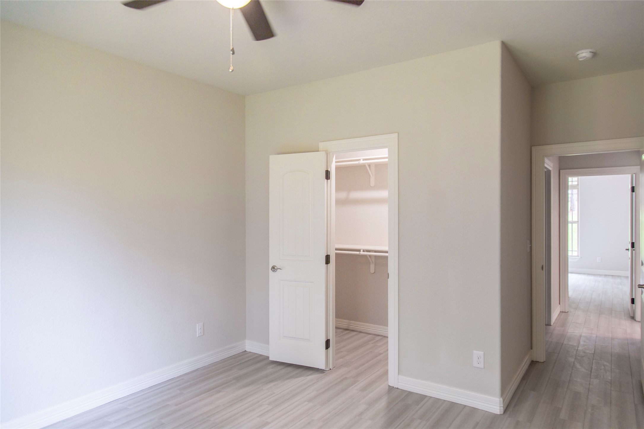 19 Blue Bonnet Drive Trinity, TX 75862 - Photo 25 of 50 Secondary bedrooms 12x12 w/ 10' ceiling & walk in closet