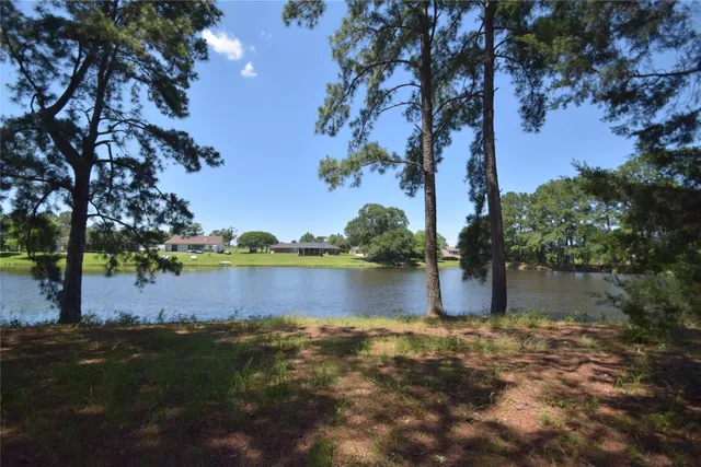 $470,000 | 19 Blue Bonnet Drive, Trinity, TX 75862