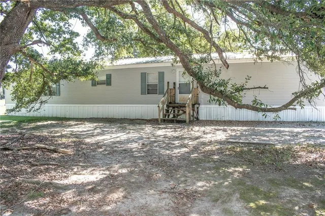$900 | Undisclosed Address, Tickfaw, LA 70466